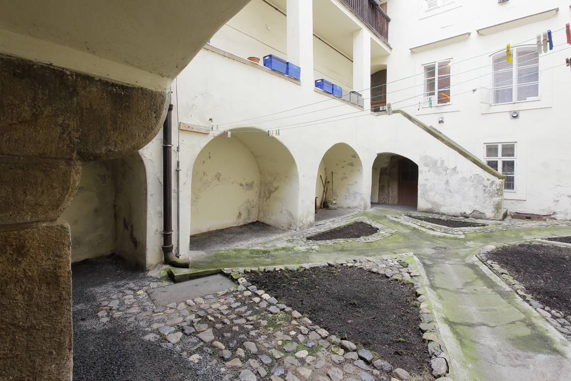 Nám. Republiky 20, Dům skrytých tajemství                                                           