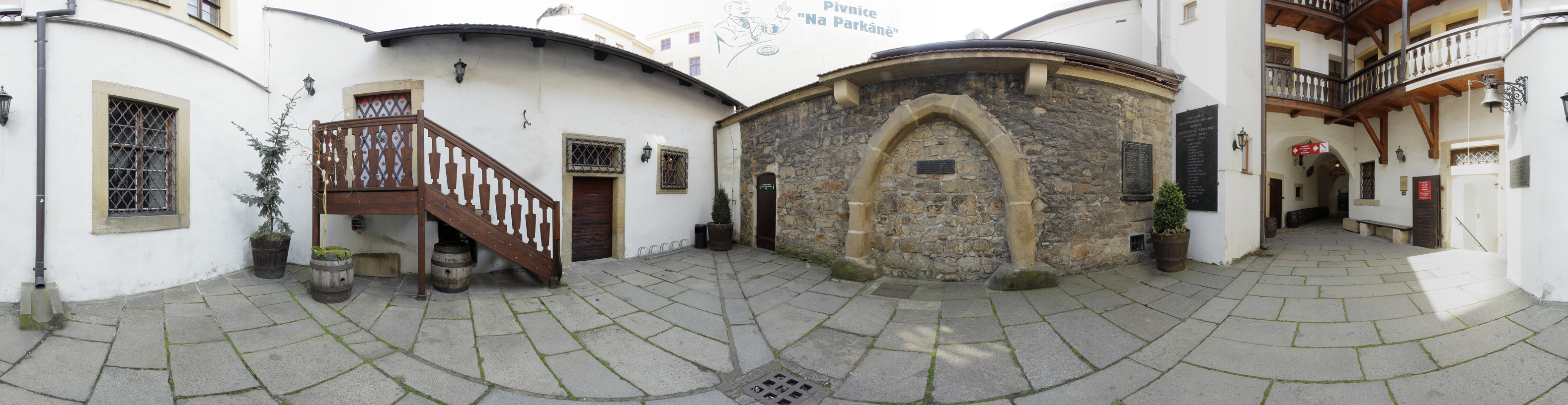 dvorky/20/panoramas/panorama_1.jpg