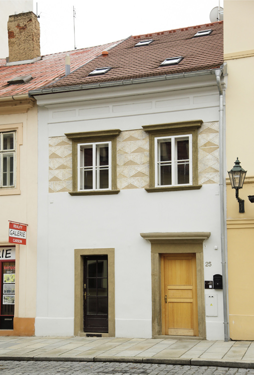 Bezručova 25                                                                                        