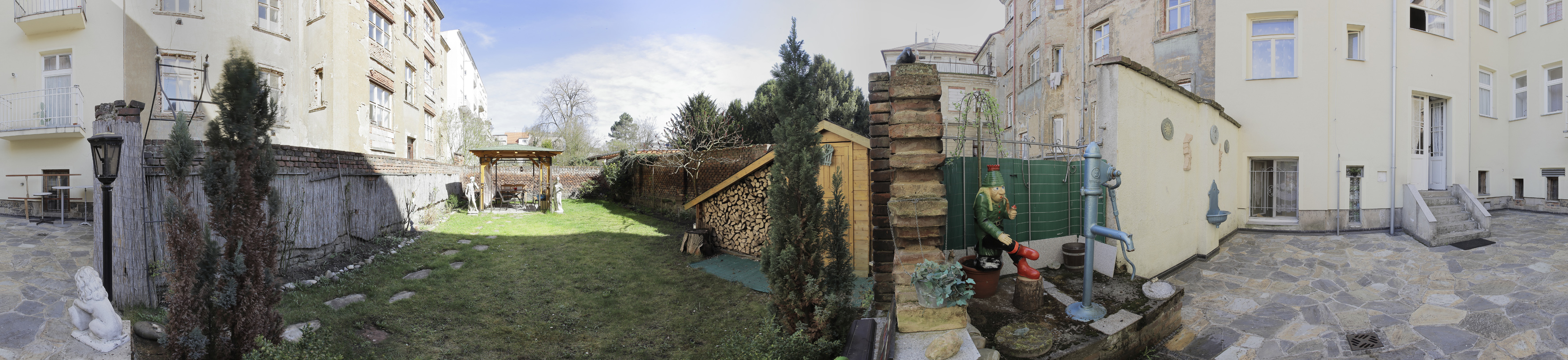 dvorky/27/panoramas/panorama_1.jpg