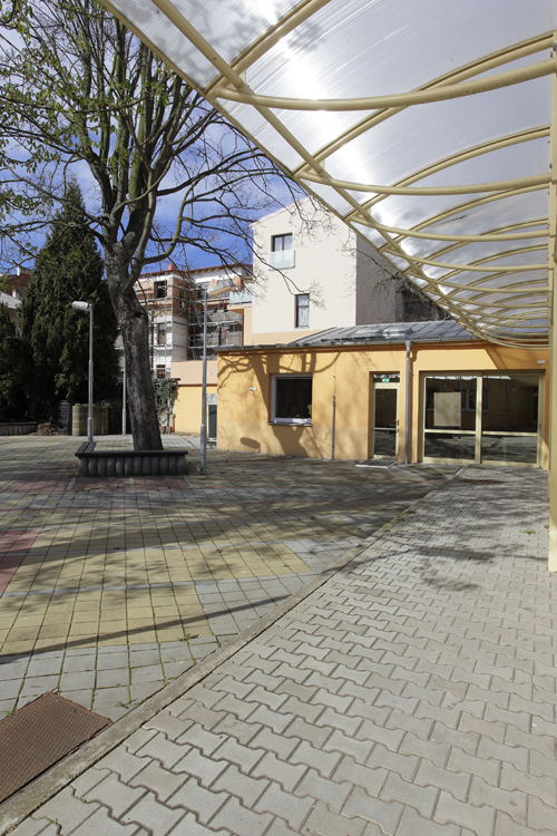 Informačně vzdělávací středisko Plzeňského kraje                                                    