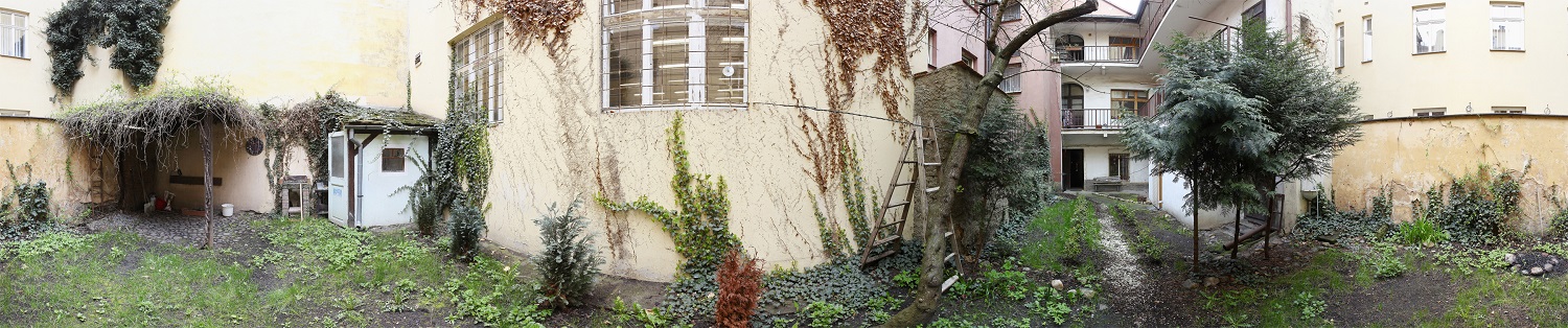 dvorky/4/panoramas/panorama_1.jpg