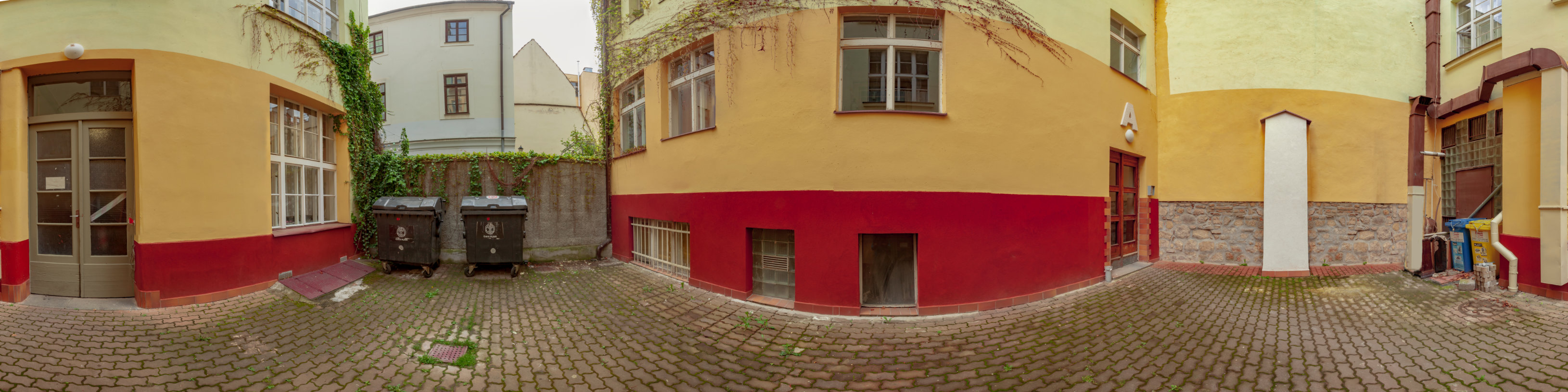 dvorky/55/panoramas/panorama_1.jpg