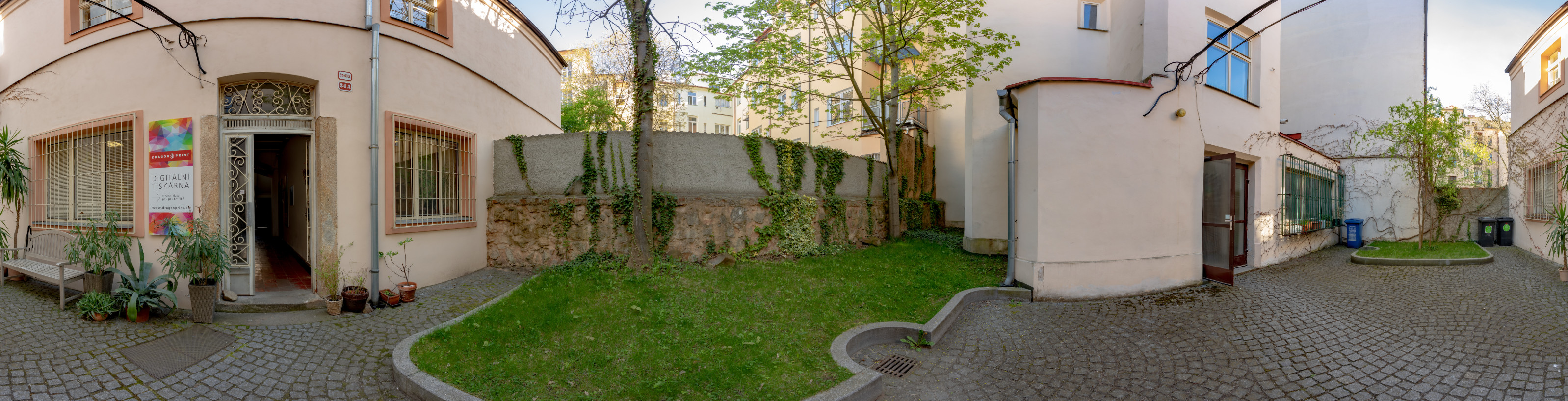 dvorky/61/panoramas/panorama_2.jpg