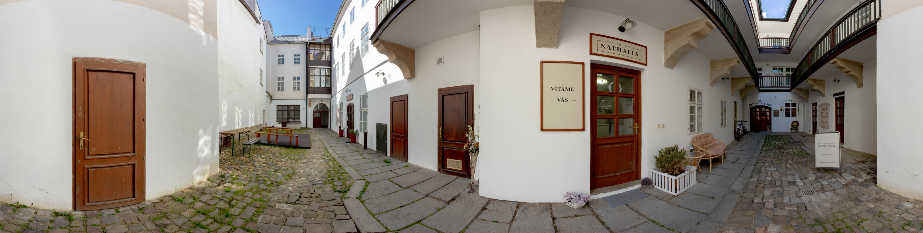 dvorky/64/panoramas/panorama_1.jpg