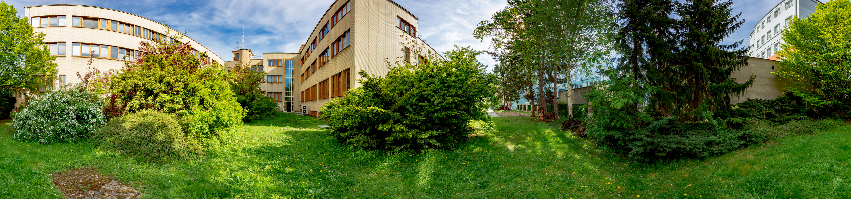 dvorky/66/panoramas/panorama_1.jpg
