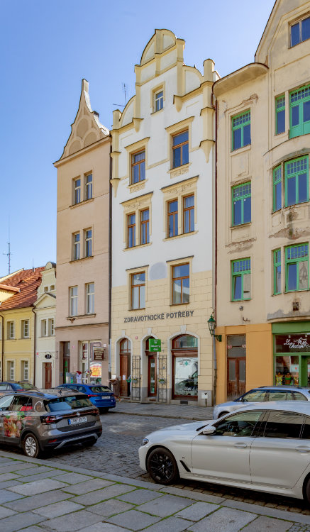 Sedláčkova 32                                                                                       