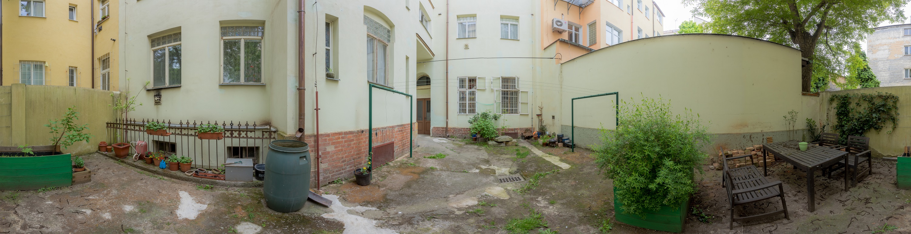 dvorky/72/panoramas/panorama_1.jpg